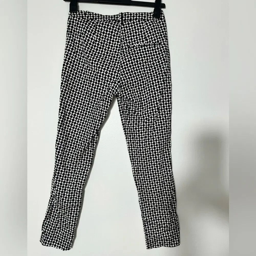 H&M Geometric Pattern Women Pants Sz 4- black and white - Picture 5 of 10